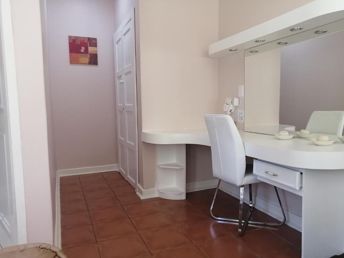 Easy Inn Guesthouse Welkom Esterno foto