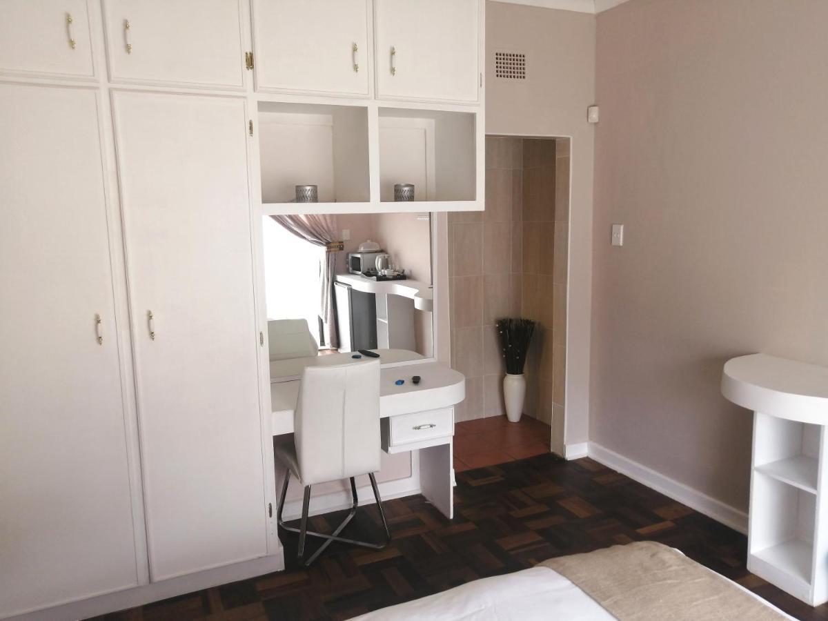 Easy Inn Guesthouse Welkom Esterno foto
