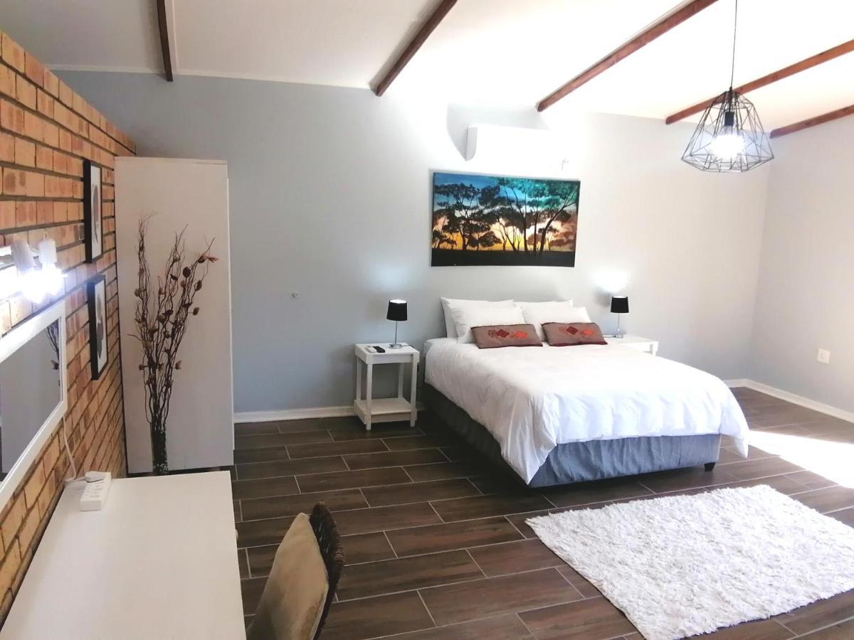 Easy Inn Guesthouse Welkom Esterno foto