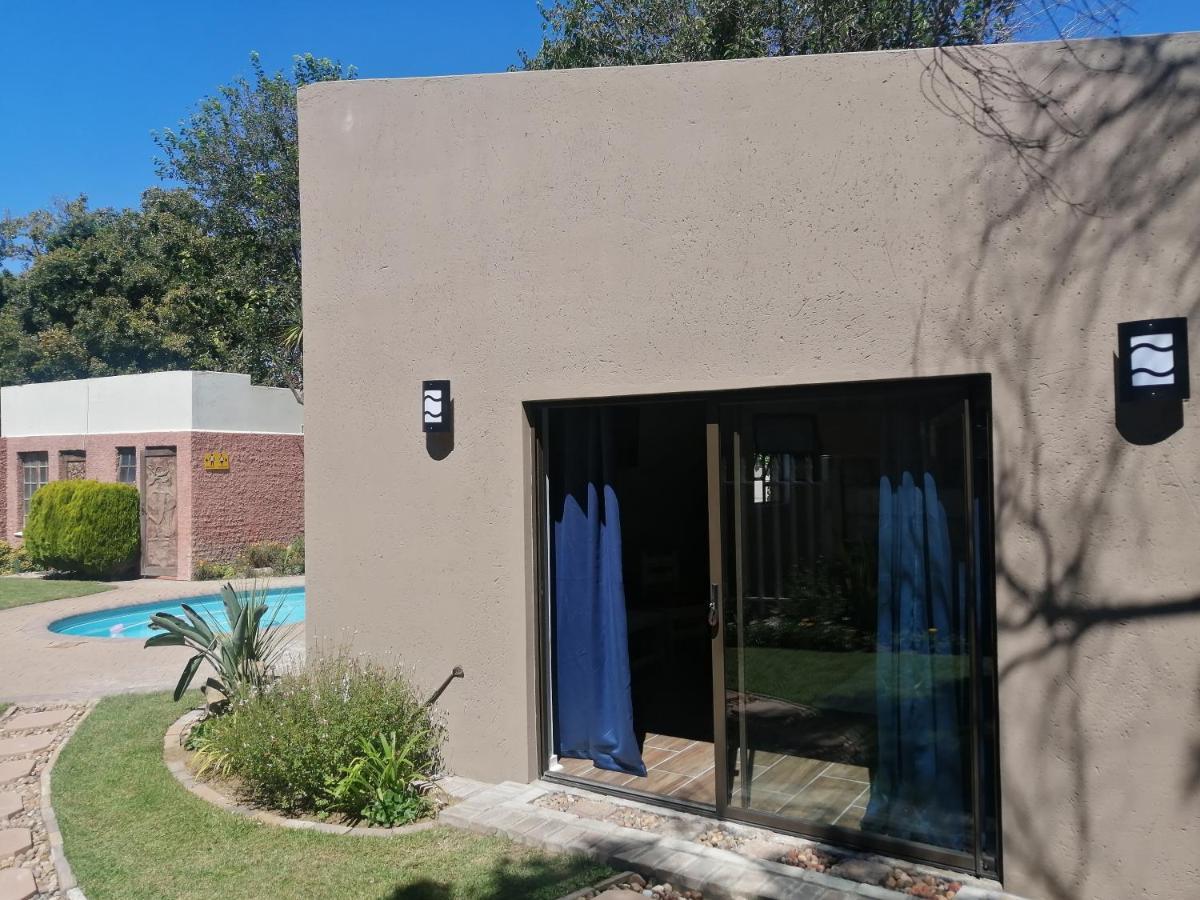 Easy Inn Guesthouse Welkom Esterno foto