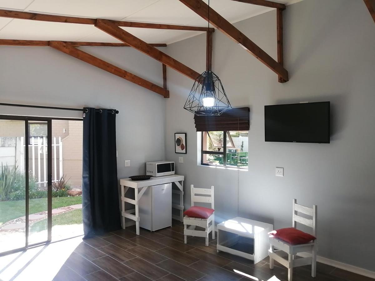 Easy Inn Guesthouse Welkom Esterno foto