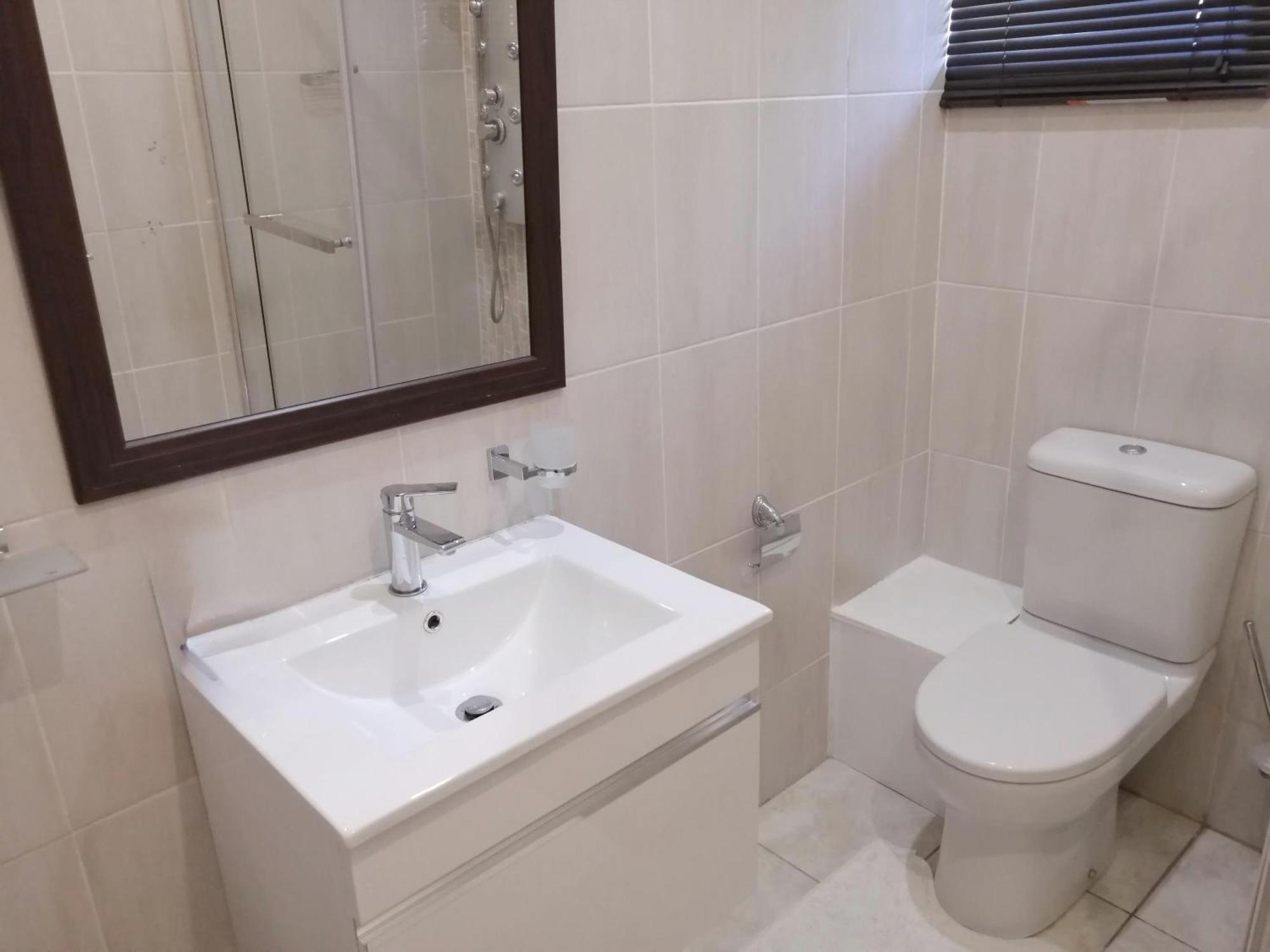Easy Inn Guesthouse Welkom Esterno foto