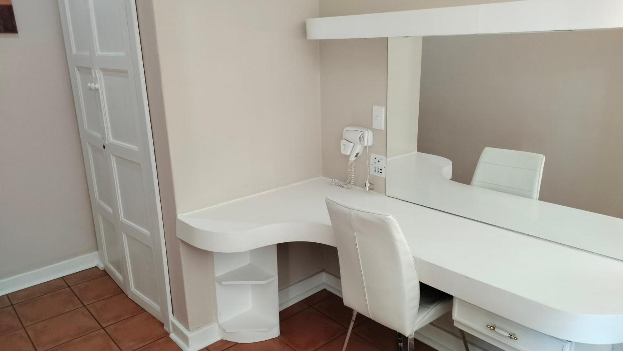 Easy Inn Guesthouse Welkom Esterno foto